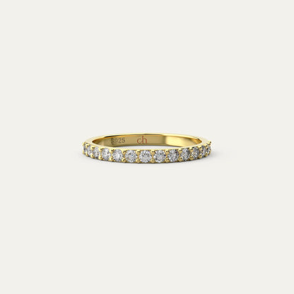 Goldmacher Mensa 18k gold pave moissanite ring