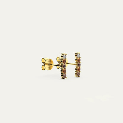 Goldmacher Mocha Mousse Earrings – Sculpted Arc with Warm Champagne and Light Purple Stones in 18K Finish