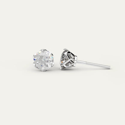 Goldmacher Zenith 1ct Moissanite Stud Earrings in 925 Silver – Hypoallergenic, Lightweight Design for Sensitive Skin.